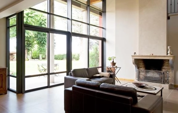 Murs Rideaux Aluminium : Lumière, Modernité & Performance Thermique