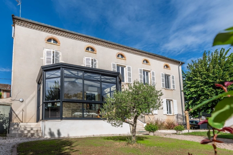 Vérandas Concept Alu : Lumière, Confort et Isolation